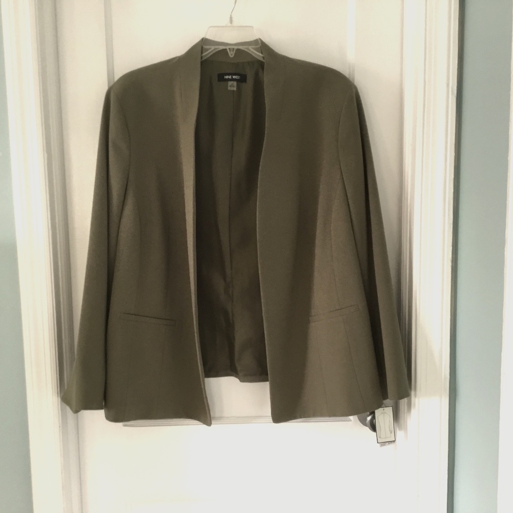 Nine West olive green lined jacket, size 3X, NWT